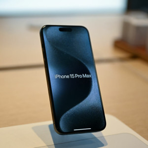 Folks are reporting that their iPhone 15 Pros are getting way too hot