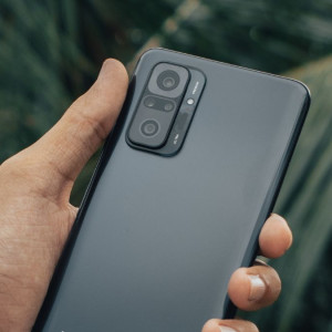 Sneak Peek: Redmi K70 Pro's Display and Design Features Unveiled in Latest Leak