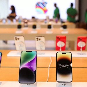 Apple resolves service outage that hit app store and music app