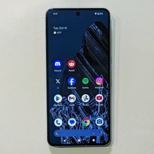 Google Pixel 9 Leak Reveals 3 Big Design Tweaks. It Looks More iPhone-Like Now