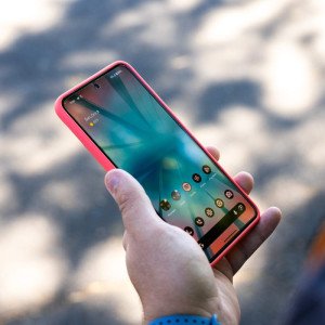 Pixel 8 and Pixel 8 Pro can boost touch sensitivity automatically when you put on a screen protector
