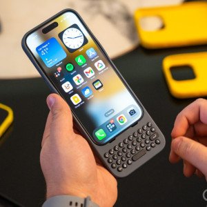 Hands-on: Clicks for iPhone is maybe the best possible version of a keyboard case [Gallery]