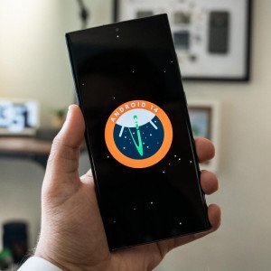 Samsung has updated these devices to Android 14