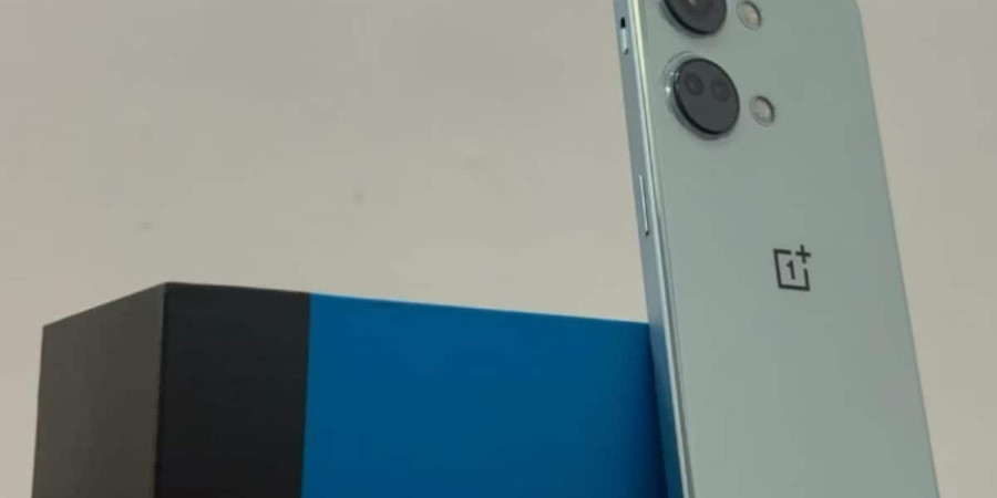 Vivo V20 Pro To Motorola Edge 40: Top Smartphones That You Can Buy For Under Rs 30,000