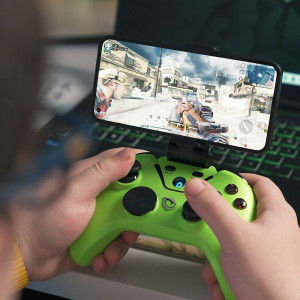 Valentines Day gift ideas: Level up the game with best mobile gamepads