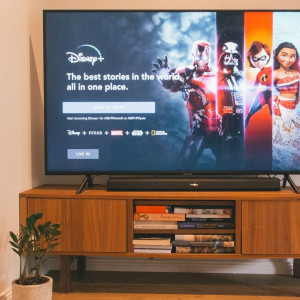 Valentines day gift: Redefine your love and entertainment with top 9 Smart TVs