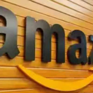 Former Amazon HR Manager Shocked By Discovery Of Gun Picture In Candidate's Resume