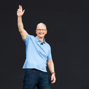 Mission AI: Apple CEO Tim Cook Teases Exciting Update For iPhone and Mac Users In 2024